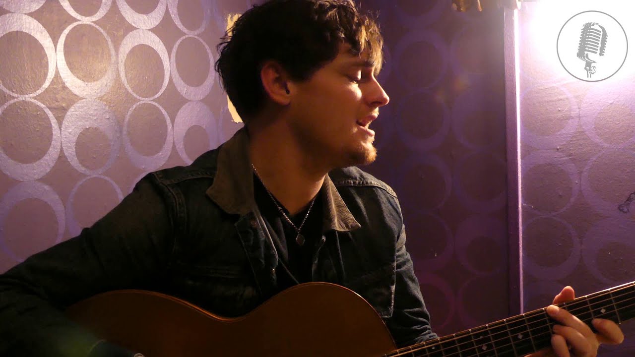 Ryan McMullan  - In A Heartbeat | Indie Sessions