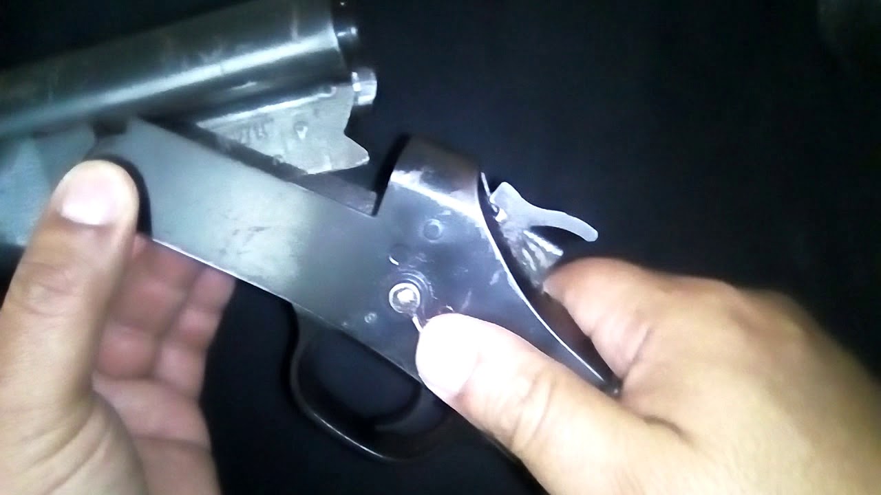 Uso del seguro de escopeta Rossi de un solo cartucho