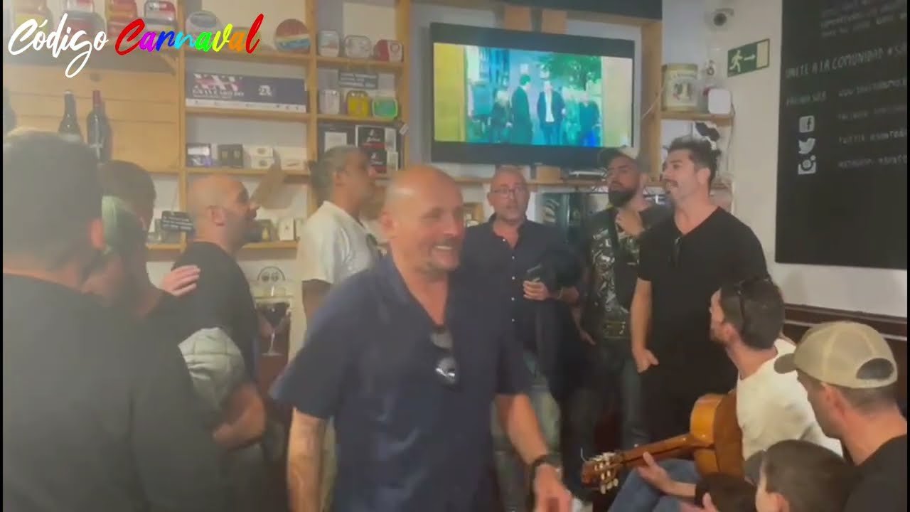 Pasodoble LOS PIRATAS 'Carnecita de gallina' en Santoña (Cantabria)