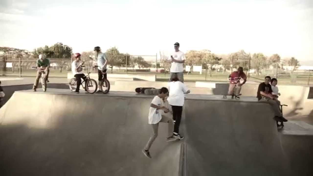 Aaron Wheelz Fotheringham - WCMX - Spine Flip (pun intended)