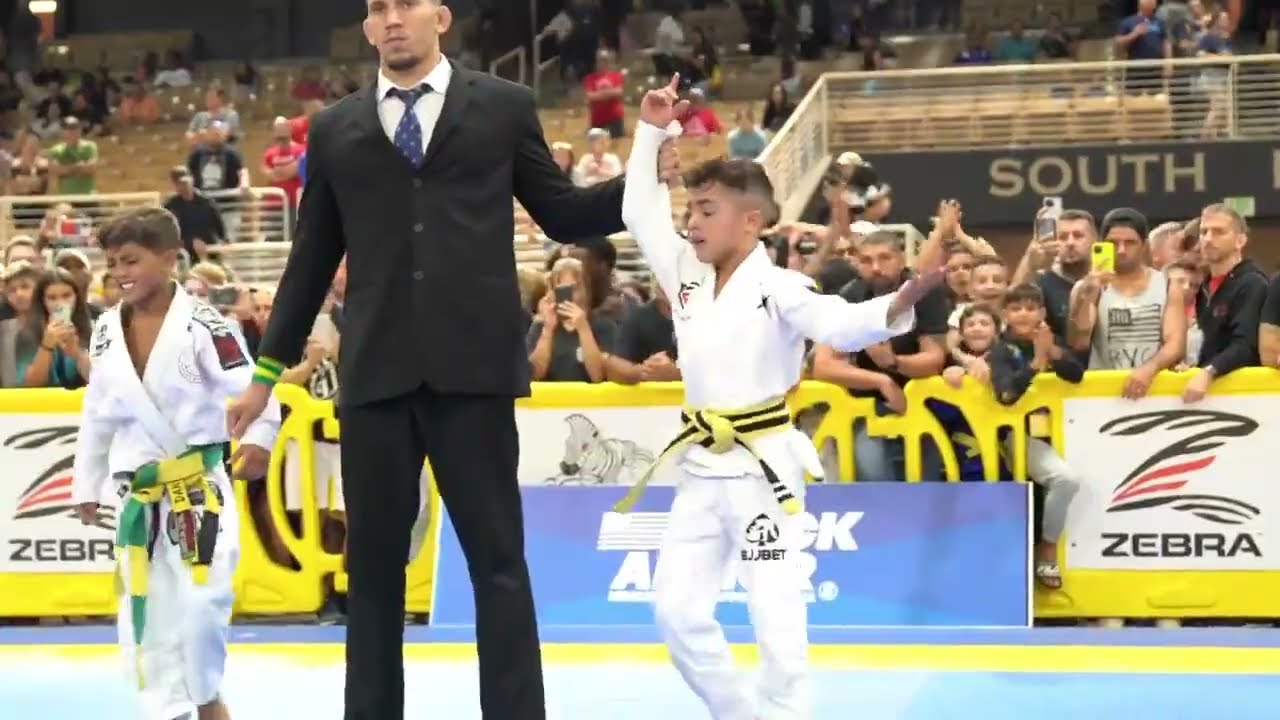 O QUE ACONTECEU quando Icaro Moreno e Daniel 220 se Enfrentam no Jiu Jitsu?