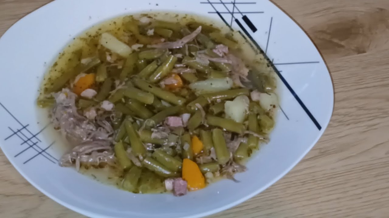 Grüne Bohnensuppe. Nach der Art meiner Eltern und Großeltern