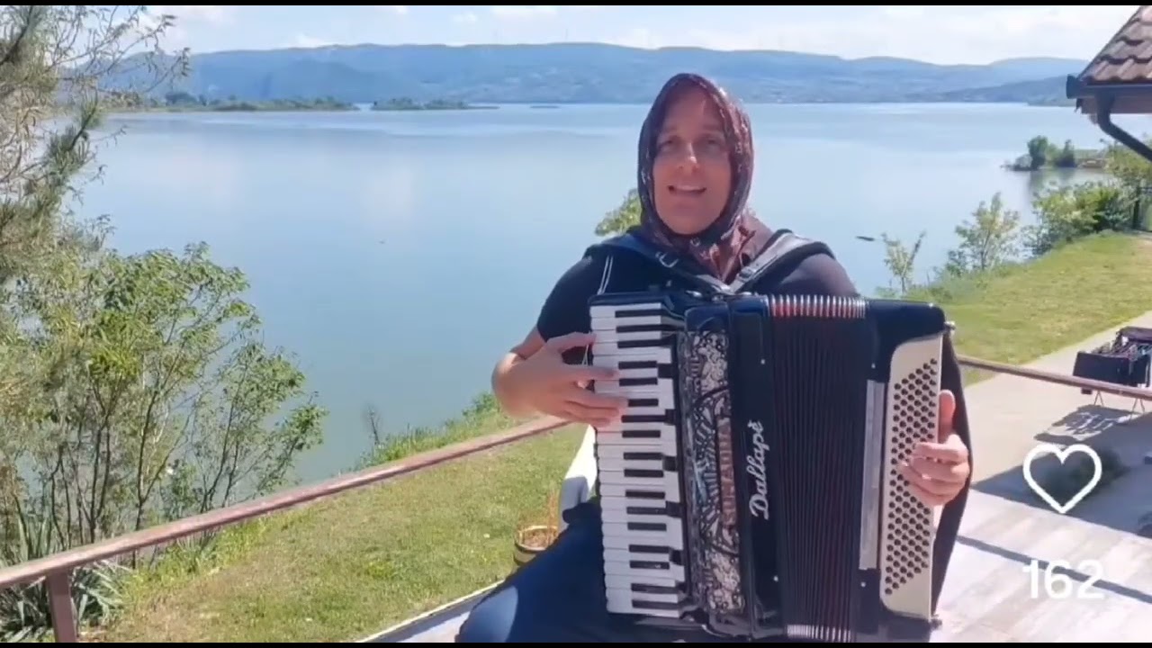 Boki Tatko Vicevi-Šuška se šuška.