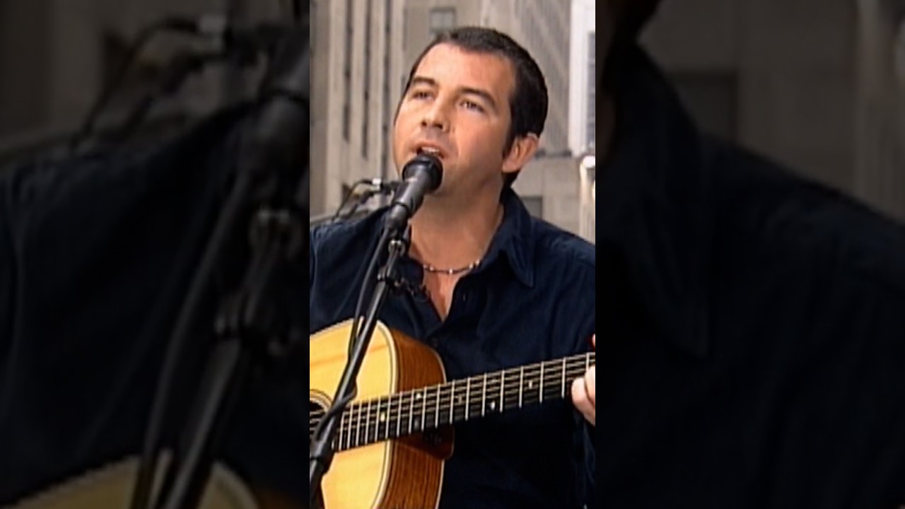 2001: Duncan Sheik performs and previews &lsquo;Spring Awakening&rsquo;