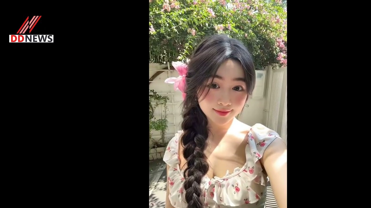 Lọ Lem Quyền Linh: Vì Sao Nhan Sắc Tự Nhiên, Trí Tuệ Vượt Trội 19 Tuổi Vẫn Chọn RMIT? #LọLem