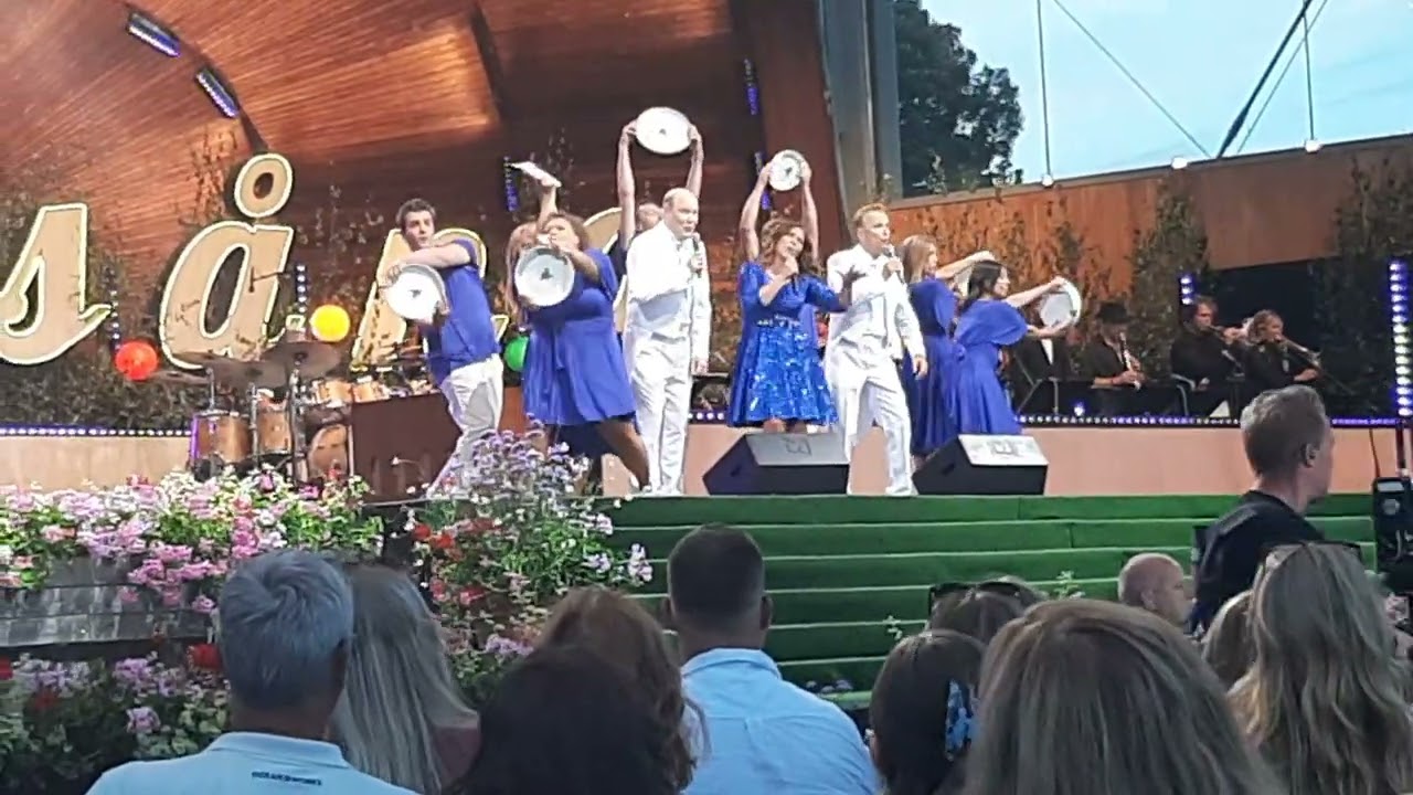 Henrik Dorsin, Vanna Rosenberg, Johan Ulvesson  ❤️ Det löser sig med blåbärspaj @ Allsång
