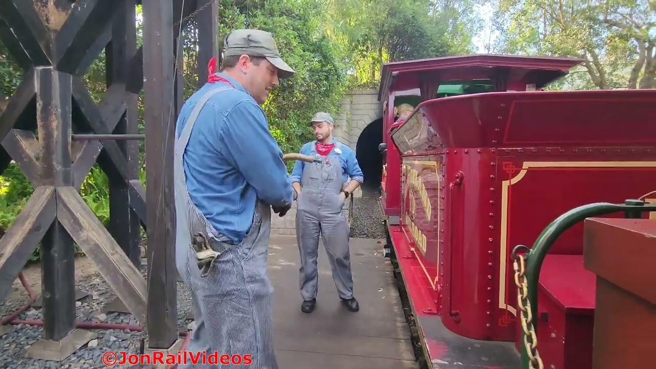 7/3/23 The Disneyland Railroad Highlights by JRV ft. new red & white wheels on Marsh 4