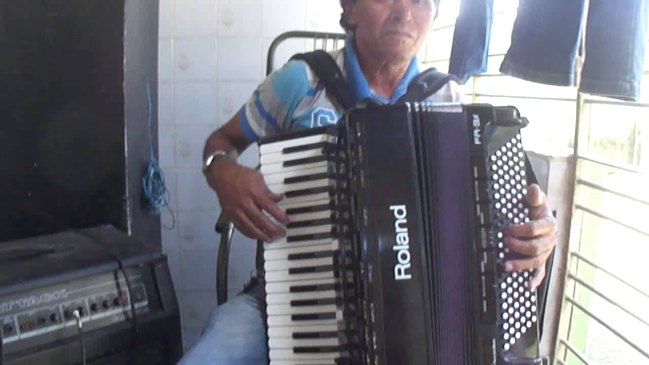 Vendido. Roland FR-3X turbinada com os timbres da Scandalli super VI parte 2