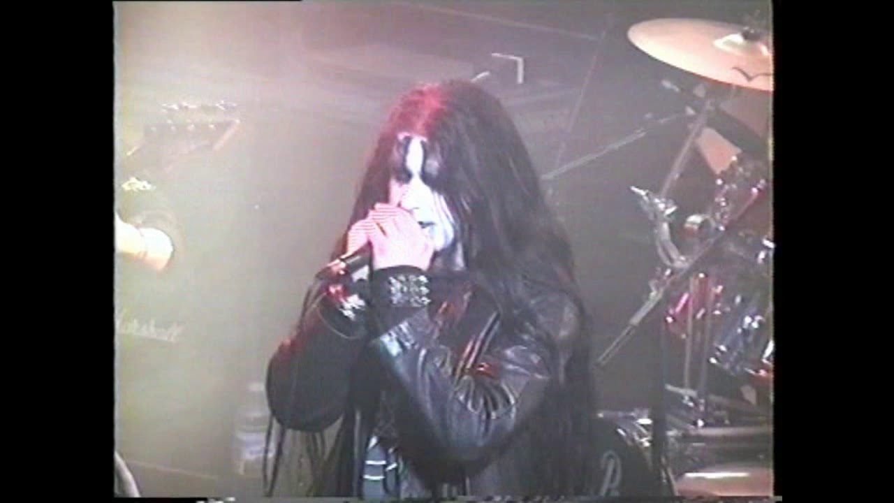 Hecate enthroned    Live at Astoria 2 London 27 May1996