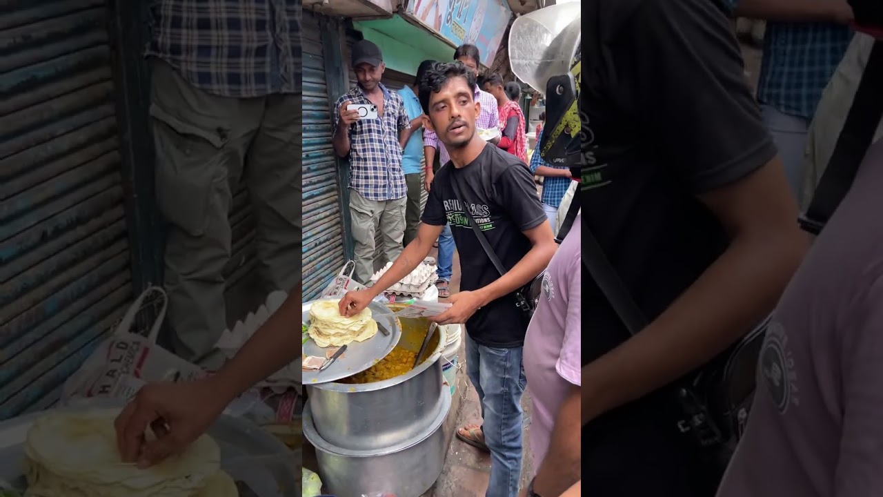 মাত্র 20 টাকায় রাজুদার কাছে পাবেন 3 পিস পরোটা সাথে পেট ভরতি তরকারি