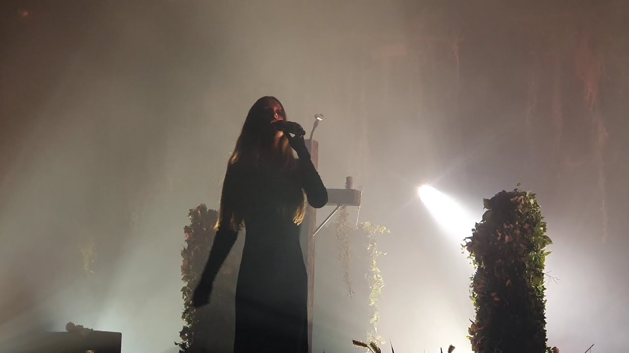 Ethel Cain - Sun Bleached Flies (live in Warsaw, Poland, 31.10.2025)