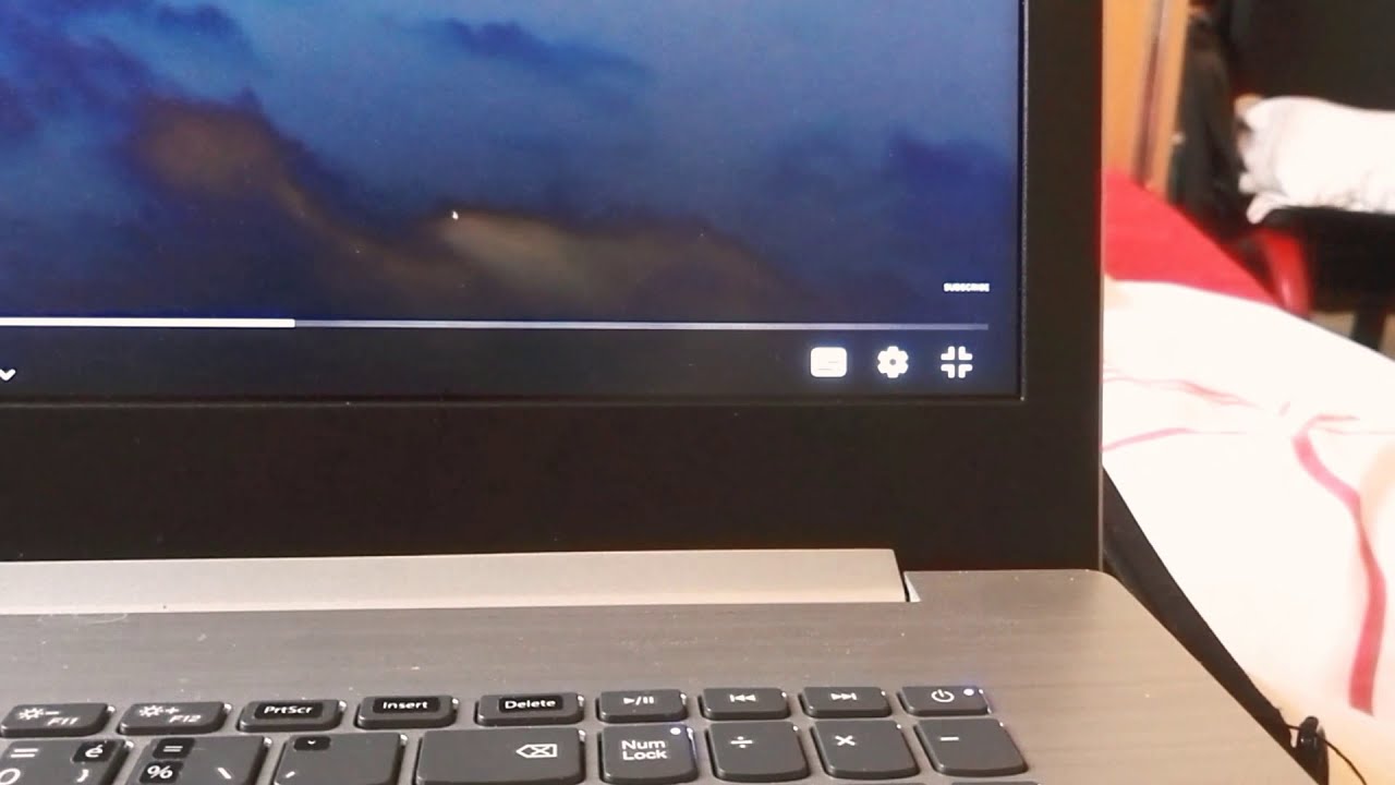 Jak na YouTube spustit česk&eacute; titulky, pokud nejsou v nab&iacute;dce