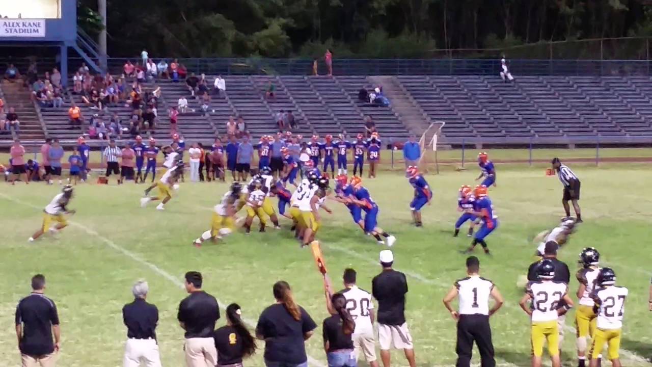 High School Girl QB leads team to TD