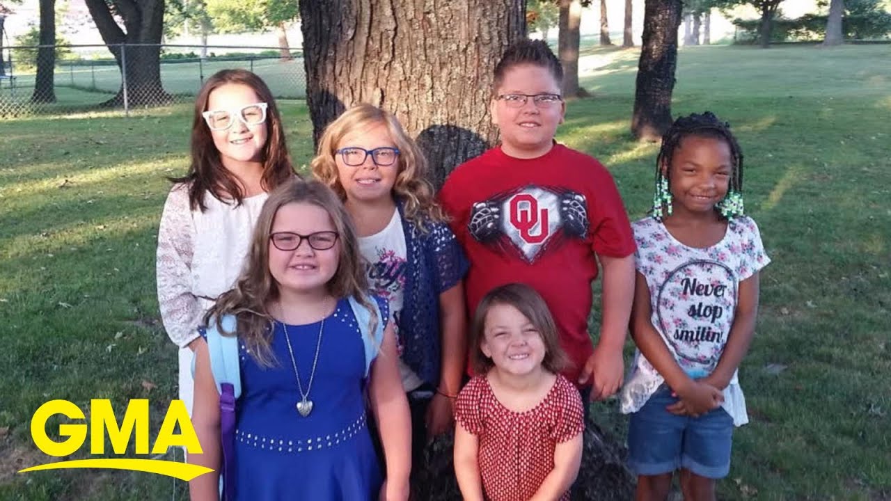 How one couple helps foster siblings stay together l GMA