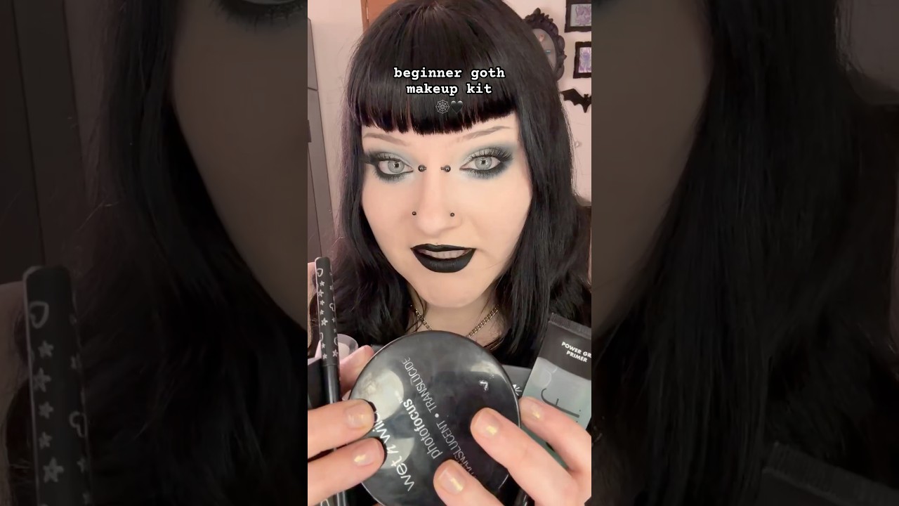 Beginner Goth makeup kit 🕸️🖤