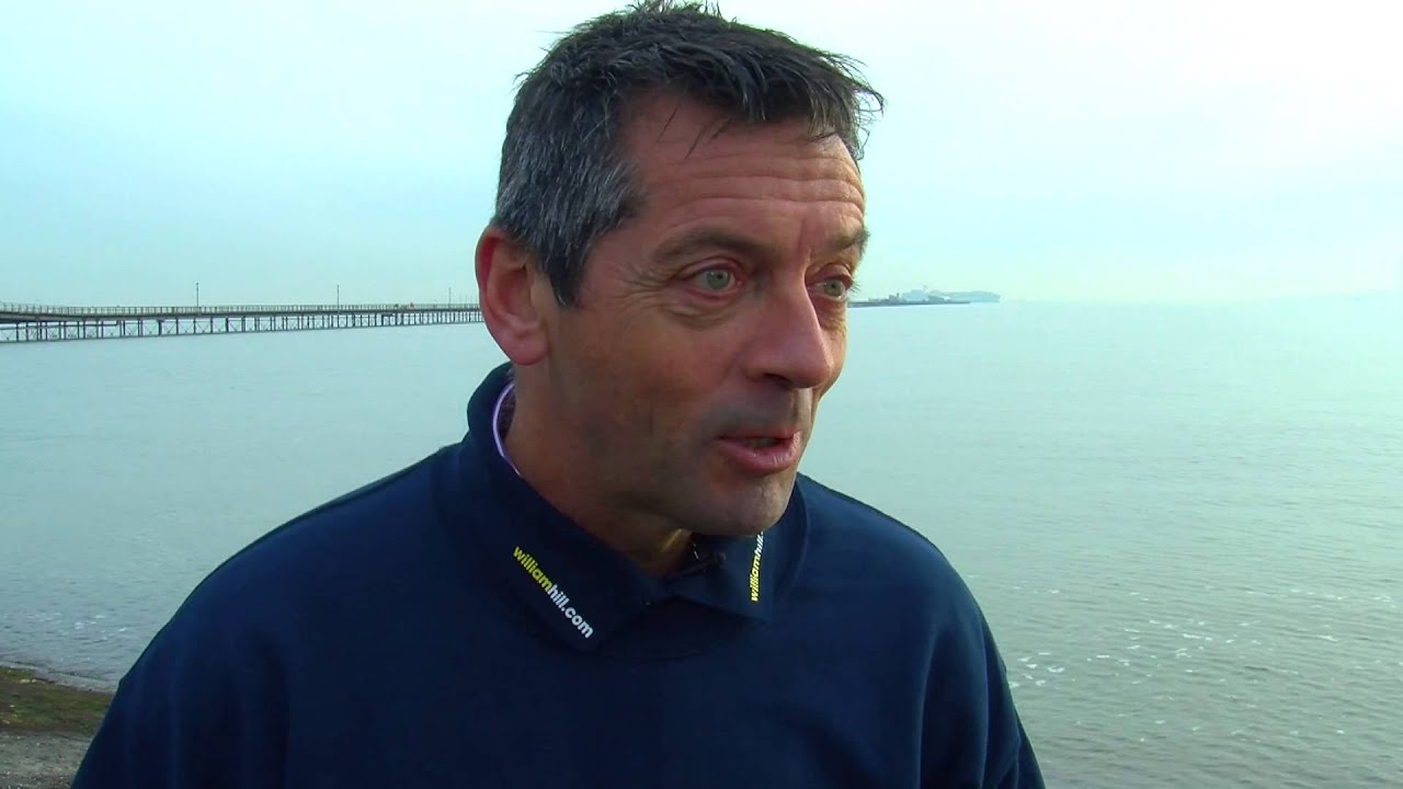 Phil Brown welcomes old club Hull City to Southend United, FA Cup Fourth Round