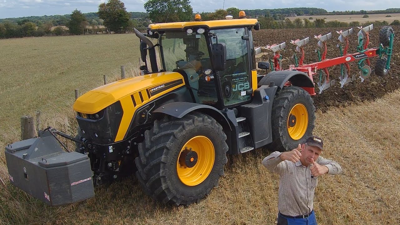 JCB FASTRAC 4220 ПЛУГА