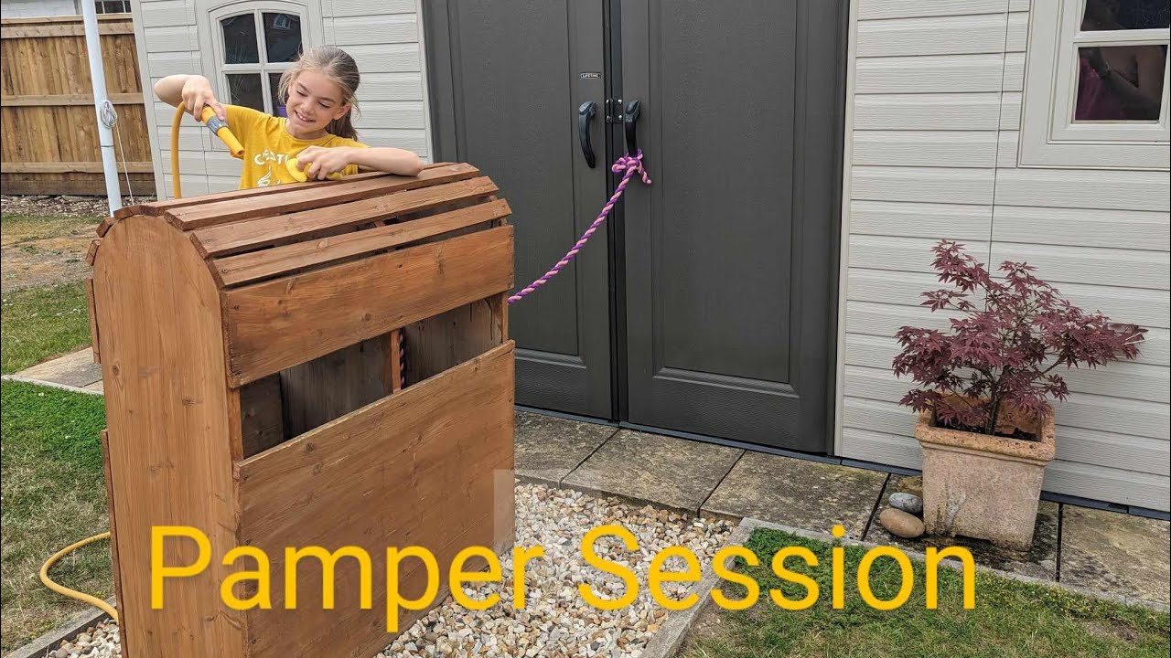 Pamper session with Woody