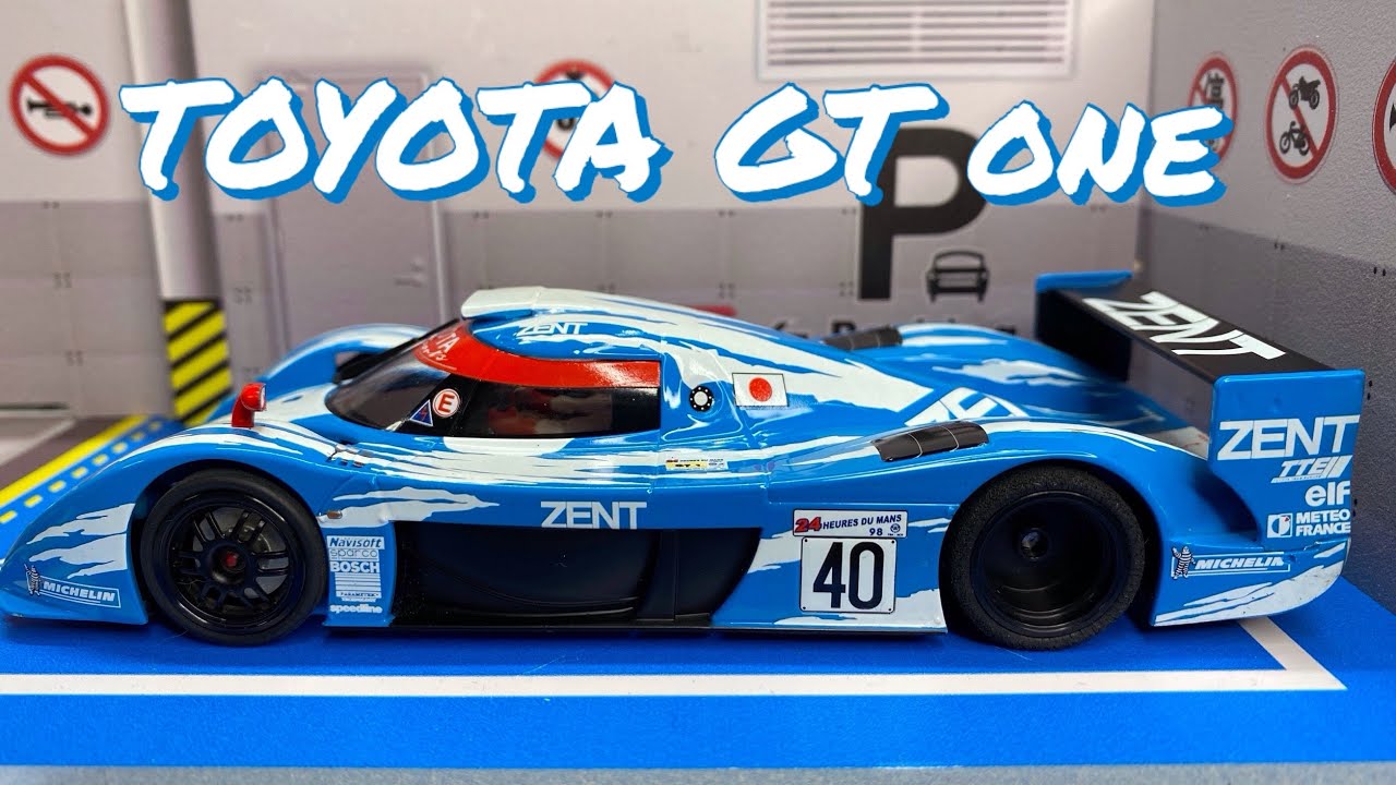 RevoSlot Toyota GT one + Sponge Tires