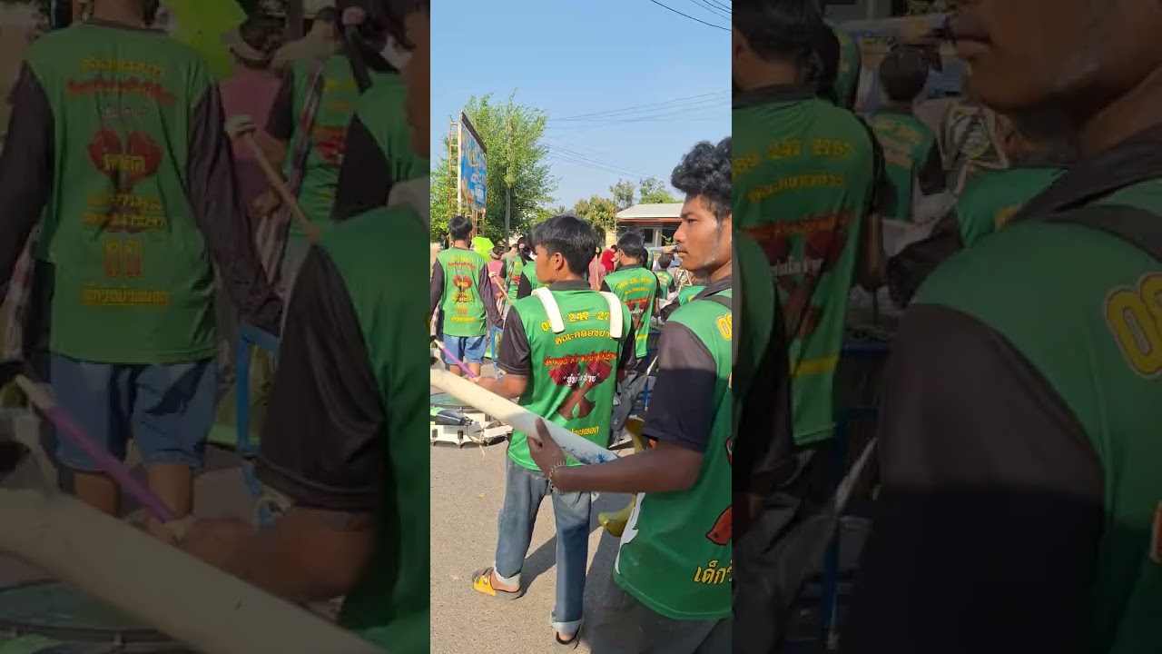 แห่นาค บ.โพธิ์ชัย ต.ขามเปี้ย อ.โพธิ์ชัย จ.ร้อยเอ็ด