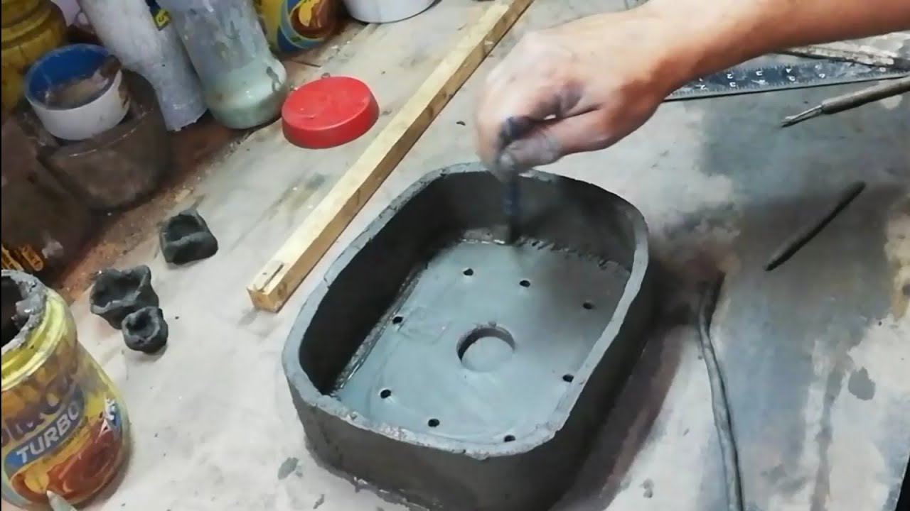 Parte 1.Haciendo macetas en barro negro.
