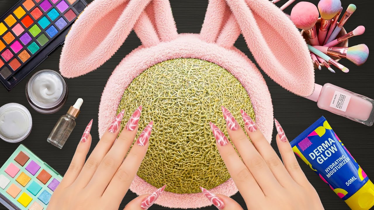 ASMR Makeup on Cantaloupe🍈 (No Talking)