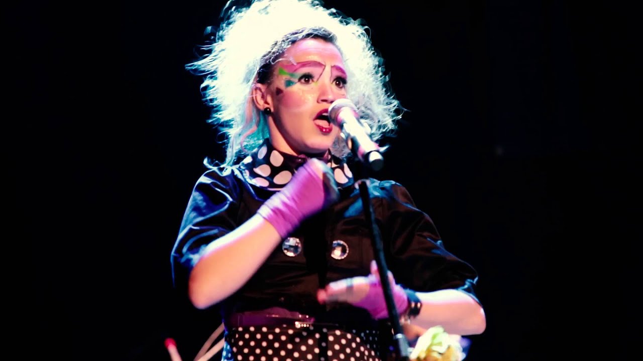 BANDA ESTRALO - Carimbador Maluco - Rock Infantil