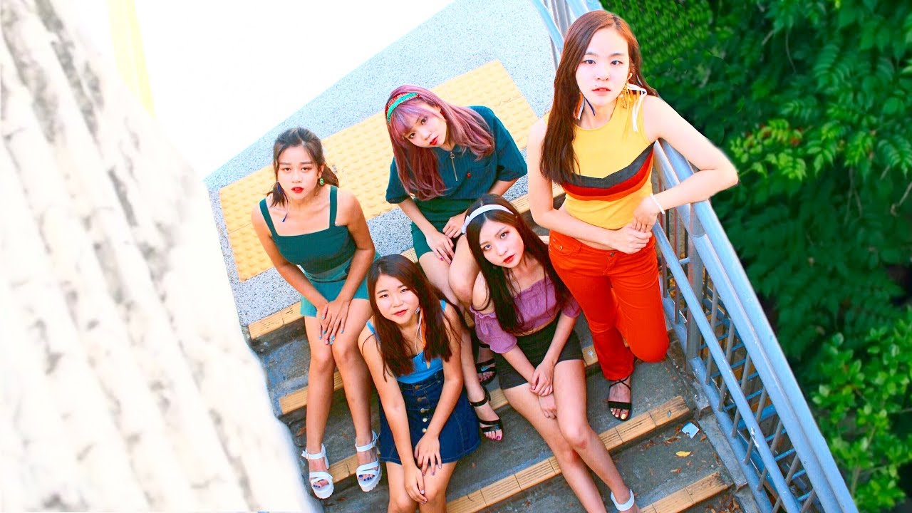 Red Velvet 레드벨벳 '빨간 맛 (Red Flavor)' MV Cover By DazzleDanceHK
