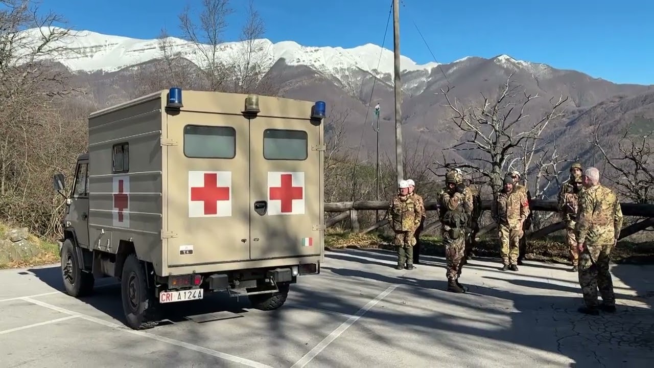 L'appennino barghigiano ospita l'esercitazione del corpo militare della Croce Rossa