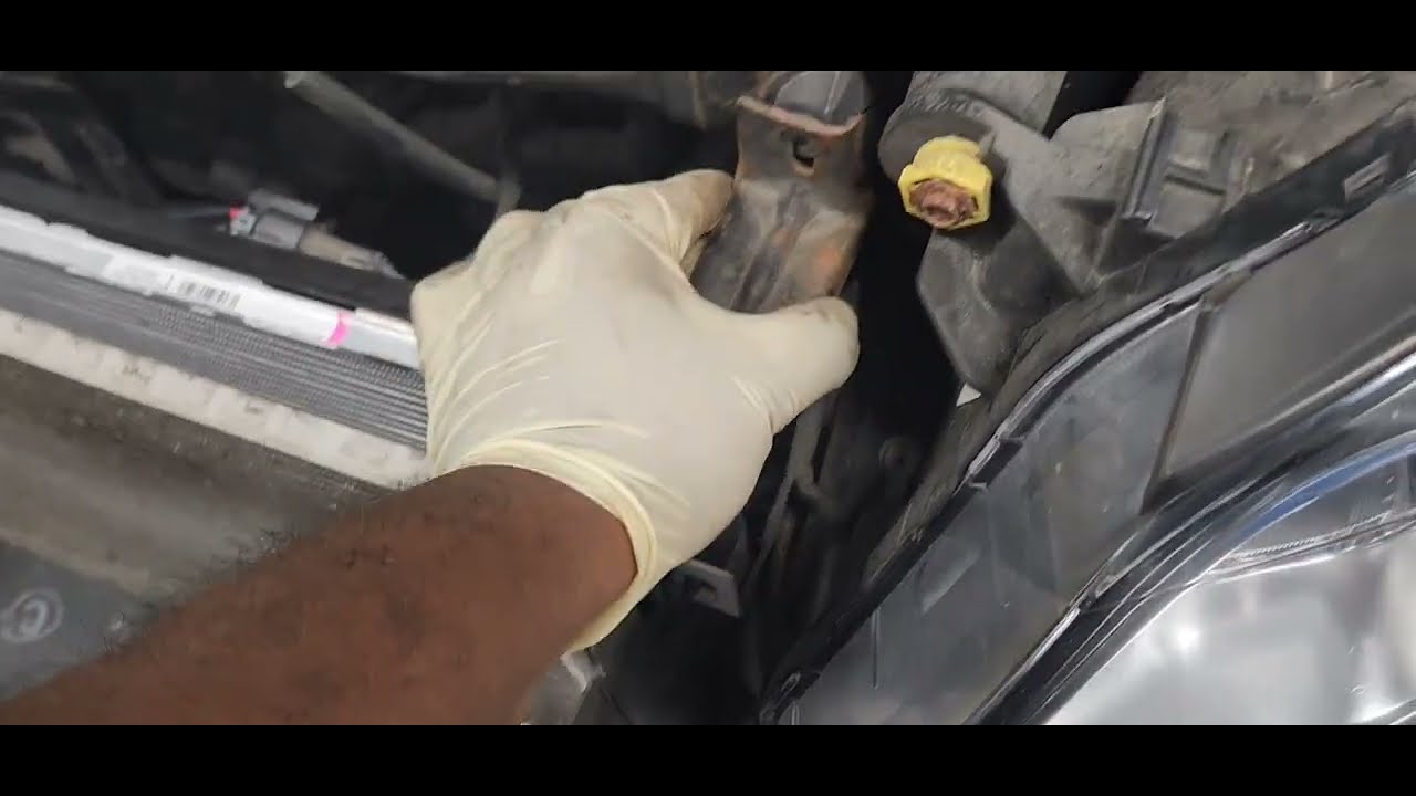 2008-2017 Chevy Traverse/Buick enclave/GMC acadia radiator and cooling fan replacement