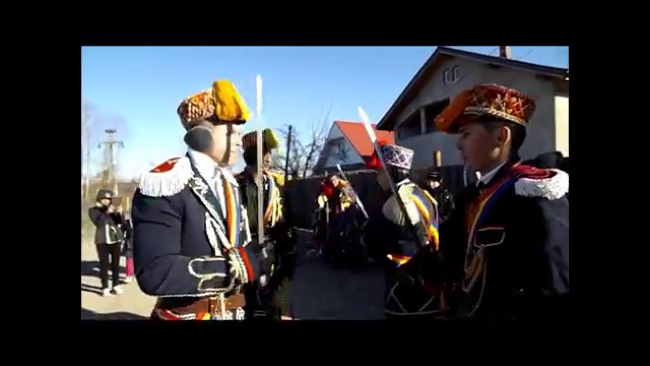 Anul Nou. Străvechi tradiţii la Gârleni (Bacău).