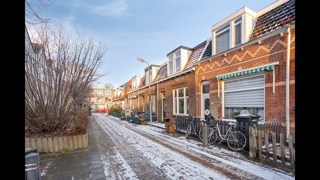Krugerstraat 54 Zaandam. Dit charmante familiehuis aan de Krugerstraat in Zaandam wacht op jou!