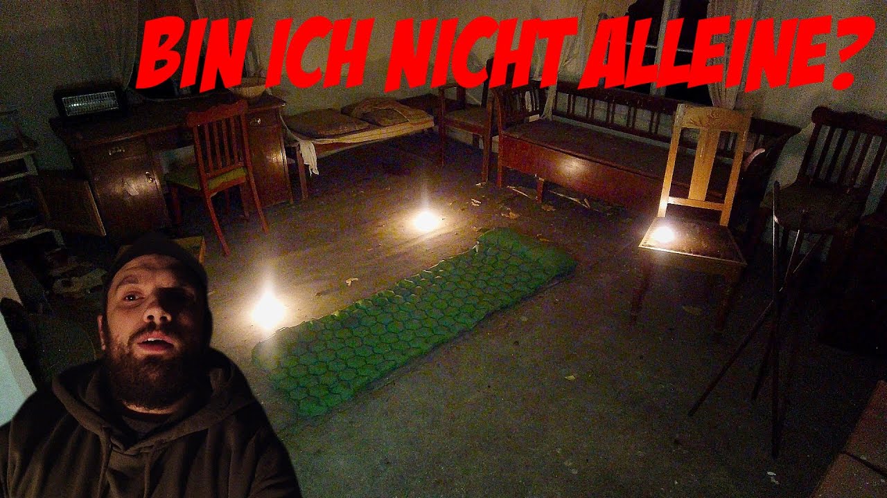 OVERNIGHTER im HORRORHAUS! 😱 - PLÖTZLICH klopft es NACHTS!