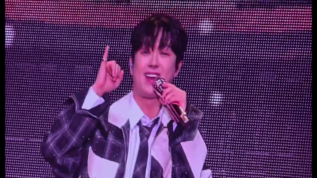 ☆이찬원 🎶 나의 오랜 여행ㆍ오늘은 왠지 ✨️MC 이찬원 한터뮤직어워즈 2025 #이찬원 #LeeChanWon #나의오랜여행_이찬원 #오늘은왠지_이찬원 @LeeChanWon 