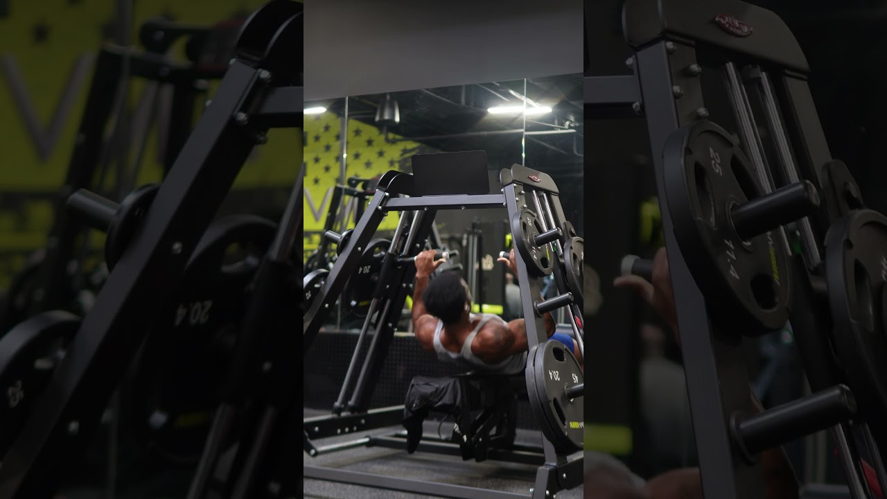 Новый тренажер для жима лежа 🔥 #тренировкагруди #жимлежа
