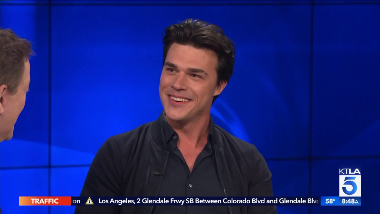 Finn Wittrock on Ryan Murphy & New Movie “Write When You Get Work”