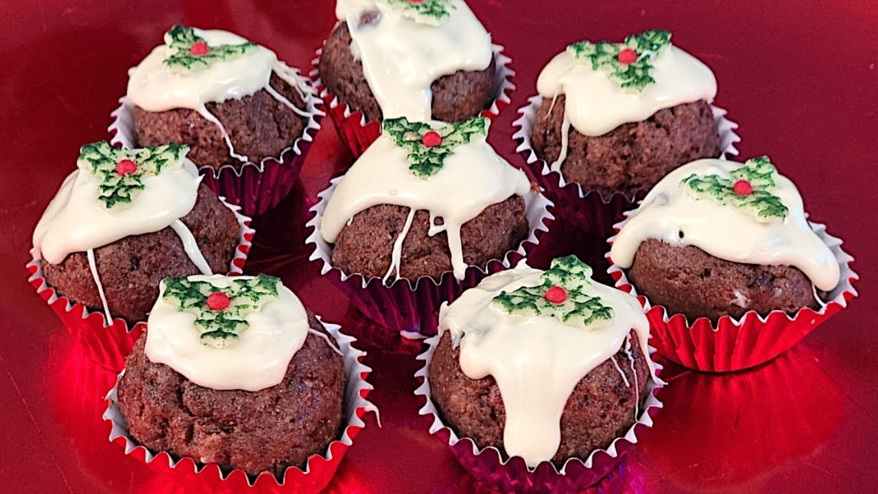 Whip Up Festive Mini Plum Puddings With This Easy Christmas Recipe!