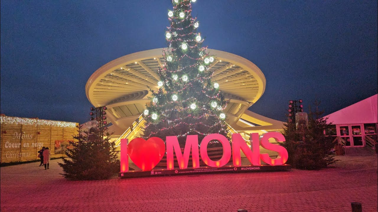 DES JOURNALISTES À L'OUVERTURE DU GARE DE MONS EN BELGIQUE PRÉPARATIFS DU FÊTE 🥳 DE NOËL 🎄 EN DIRECT