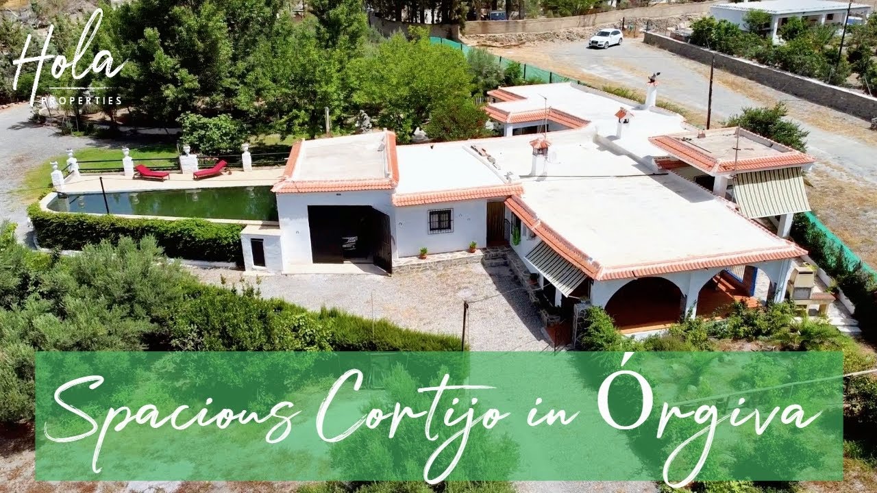 Cortijo Rio Spacious Property for Sale in Orgiva