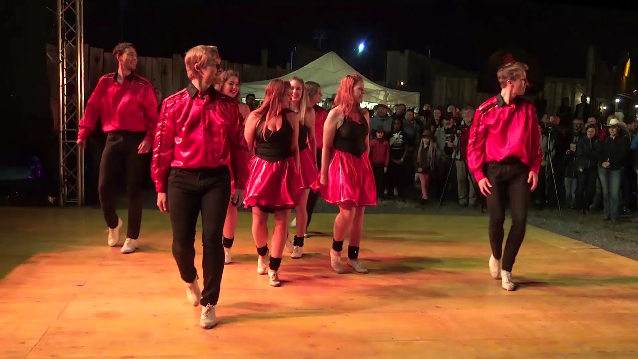 Countryfestival Prad 2023 am Stilfserjoch Südtirol. Tanzgruppe ( Caramelka) aus Prag.
