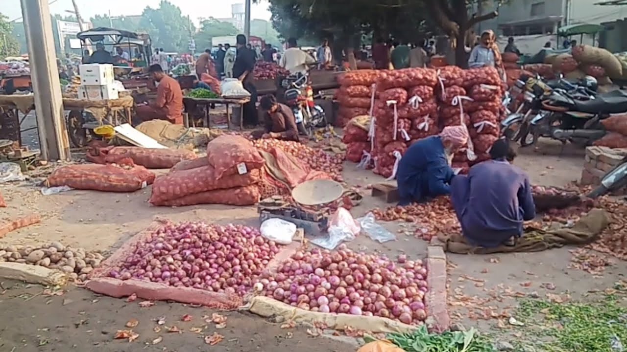 Sabzi Mandi Ghulam Muhammad Abad Faisalabad