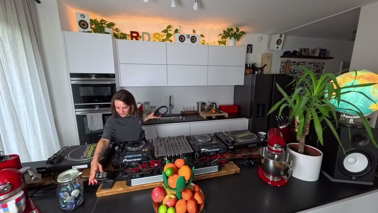 KitchenSession #01 | Becksham - SundayBreakfastVibes (Deephouse Edits)