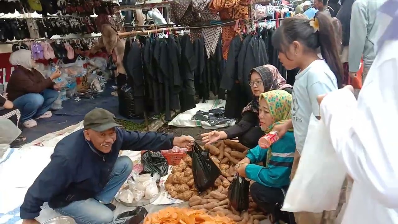 Jajan dulu lembang  ber ada