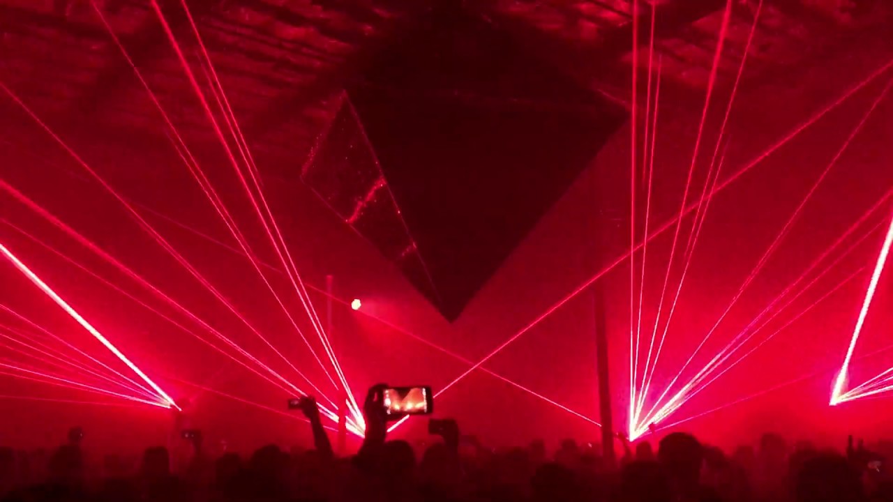 Eric Prydz - Trubble (Factory 93, 04-08-2017)