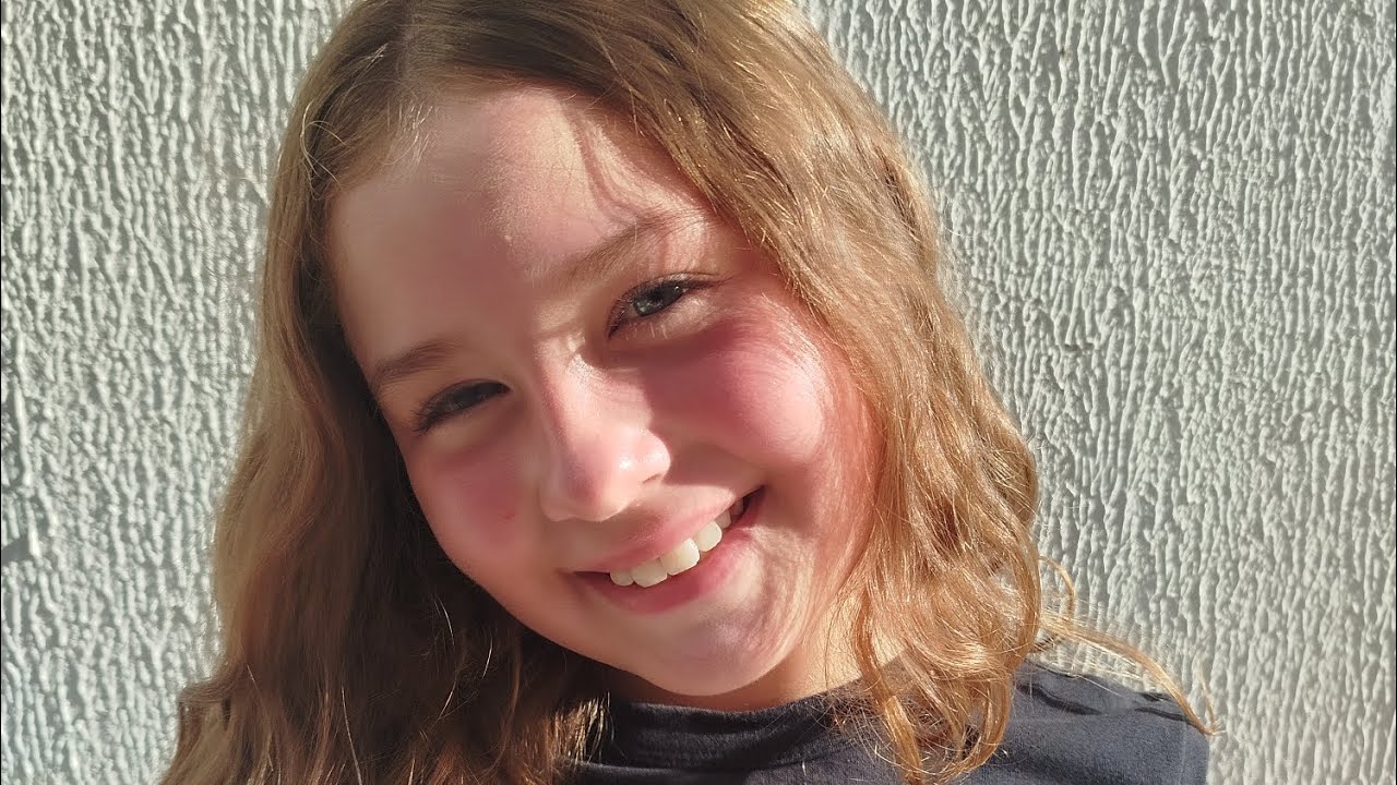 Minha amiga mexeu na minhas maquiagems parte um