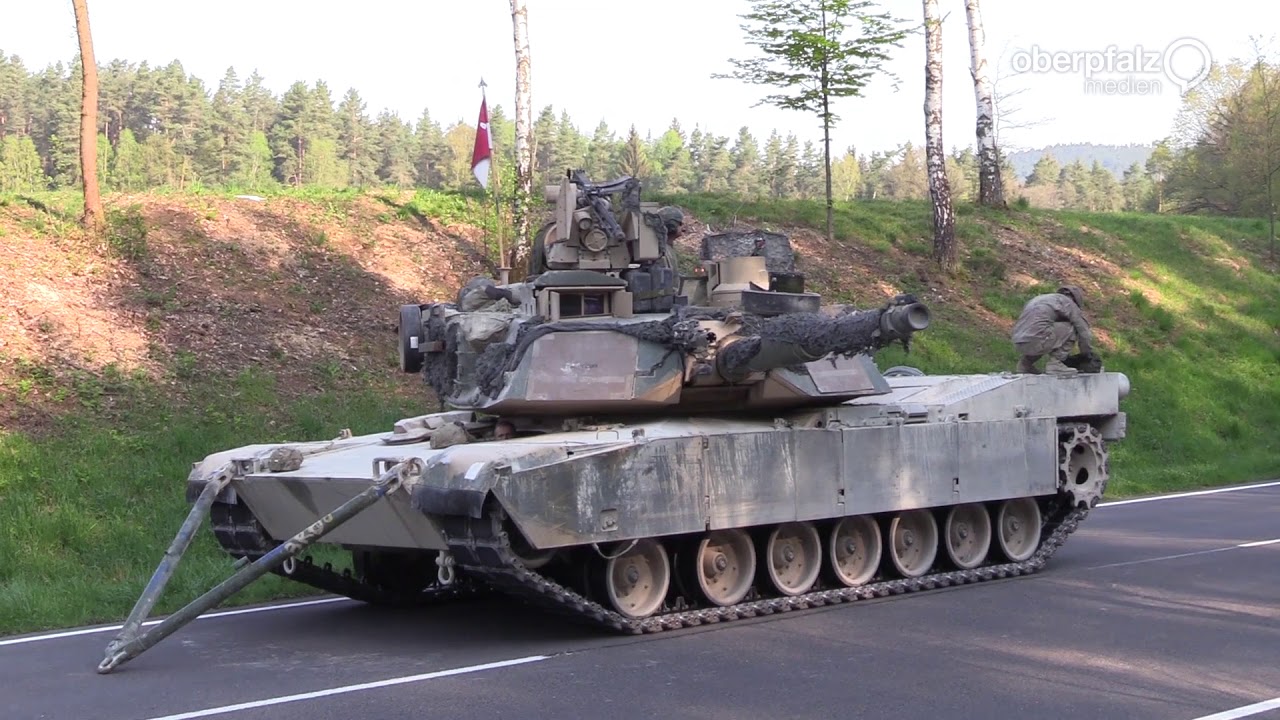 Mehr als 700 Panzer, Humvees und Lkw der US-Armee unterwegs zwischen Grafenwöhr und Hohenfels