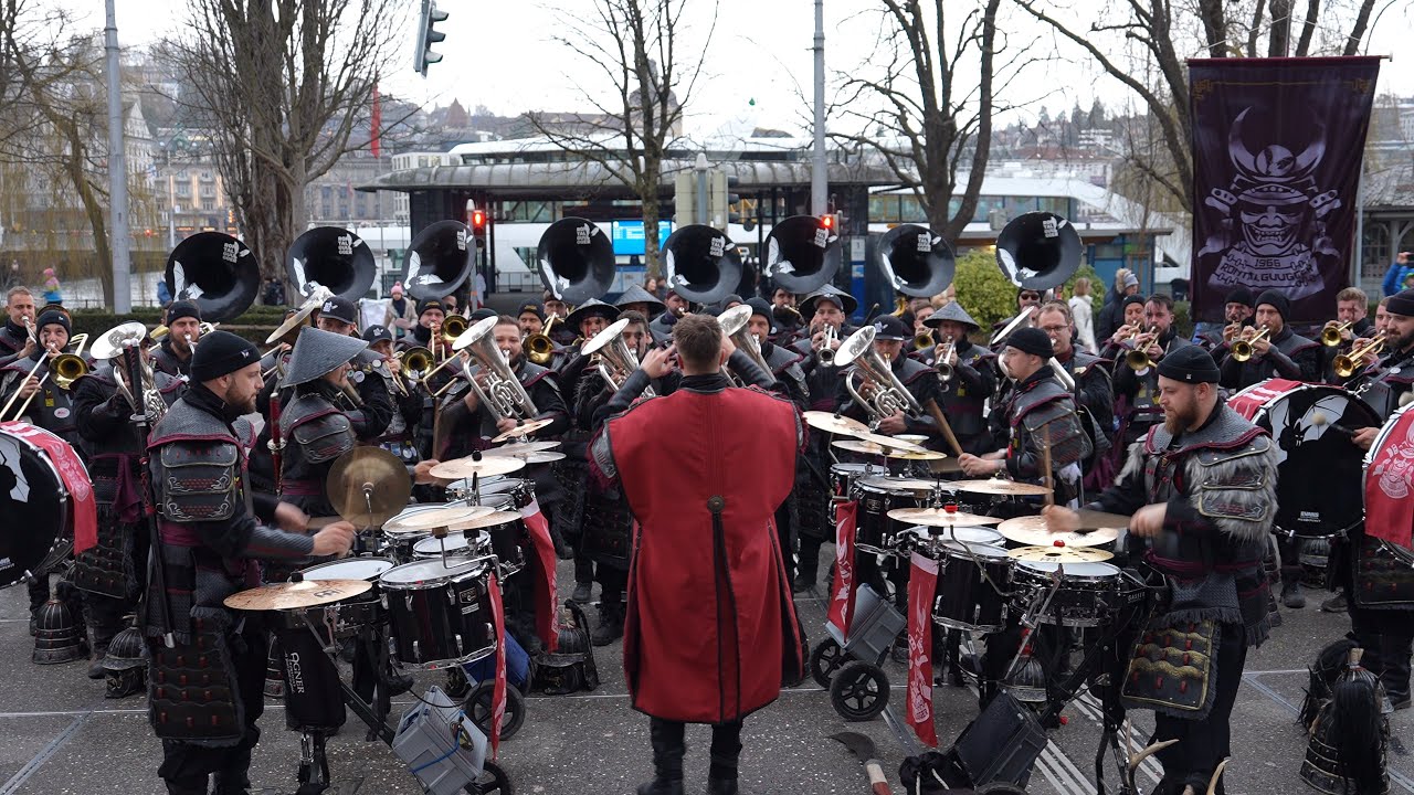 Rontal Guugger Root - Luzerner Fasnacht 2024