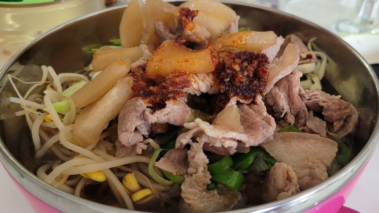 ก๋วยเตี๋ยวหมูหมักเส้นเล็ก เส้นเวียดนาม เหนียวอร่อย
