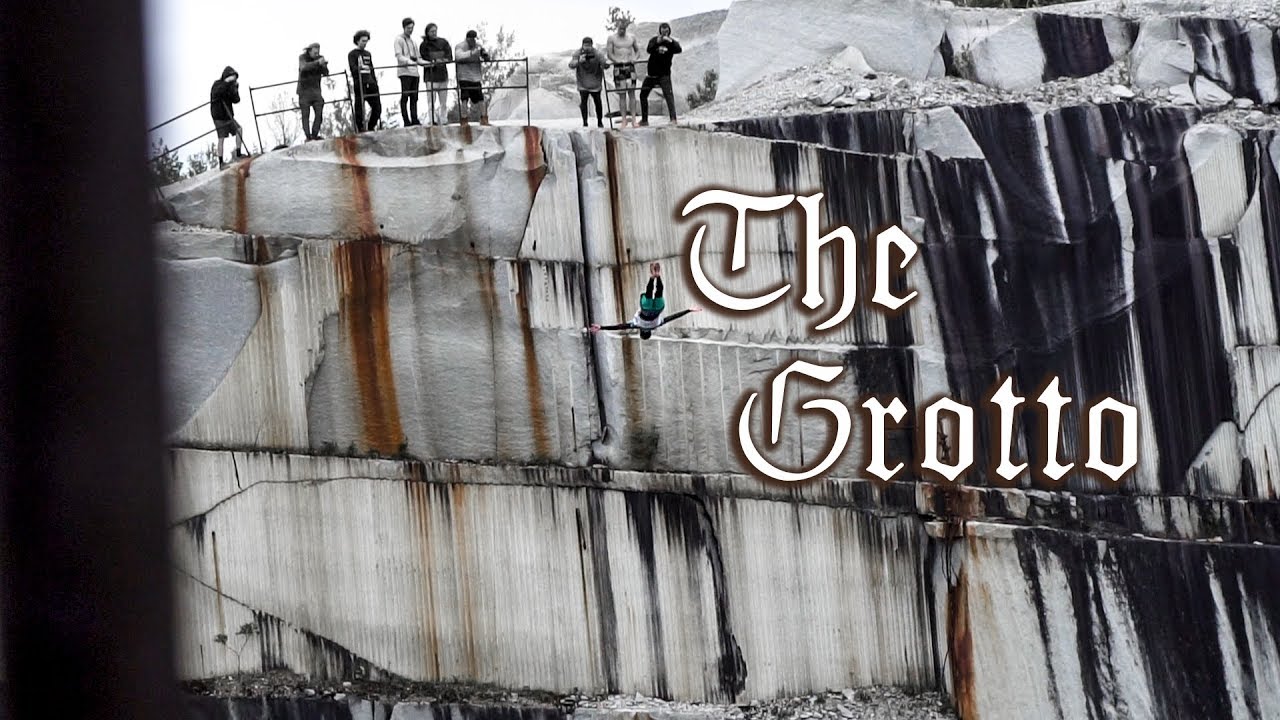 The Grotto ( Vermont Cliff Jumping )