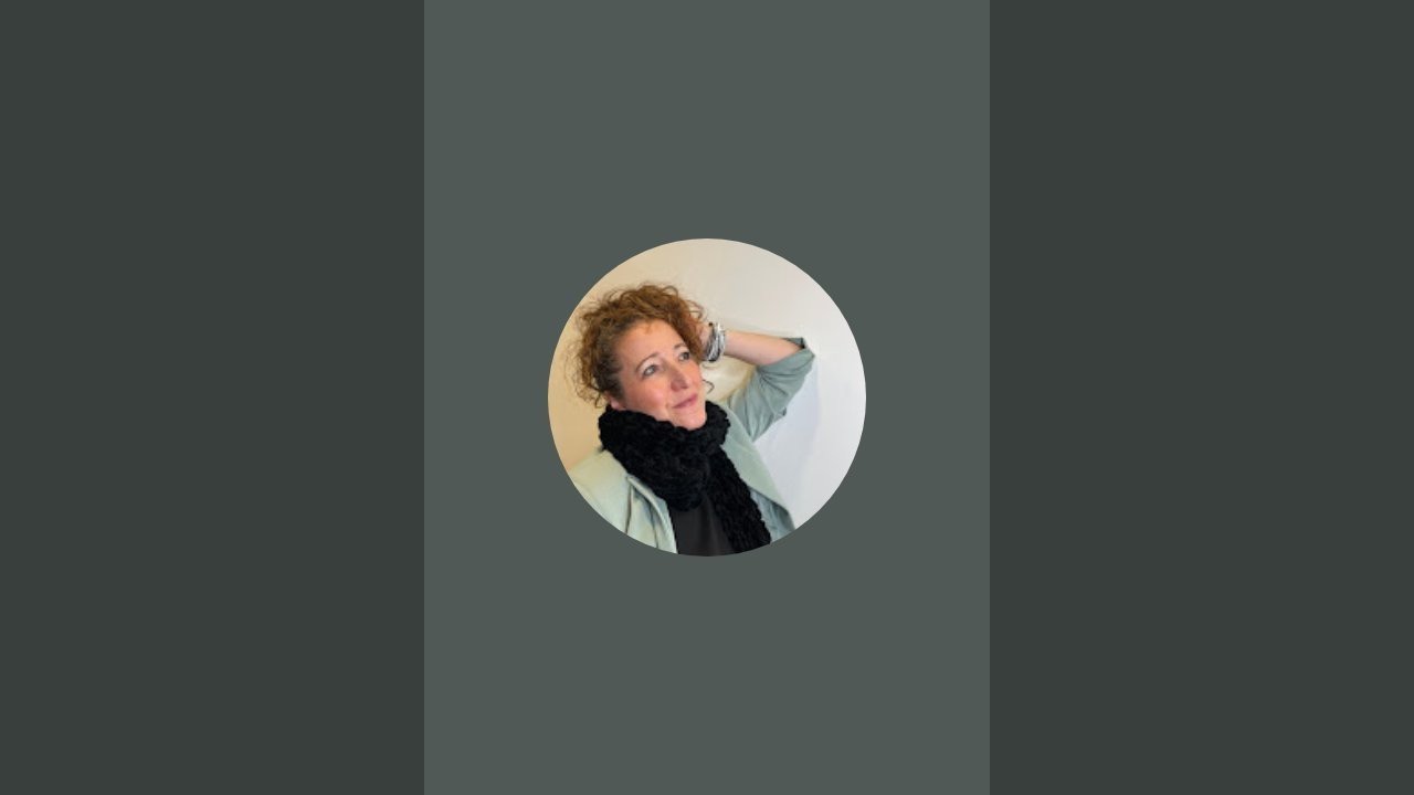 Iolanda Carano Erwecke dein inneres Leuchten überträgt einen Livestream.